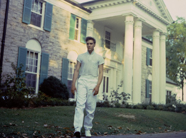 normasjeanes:  Elvis Presley at Graceland 