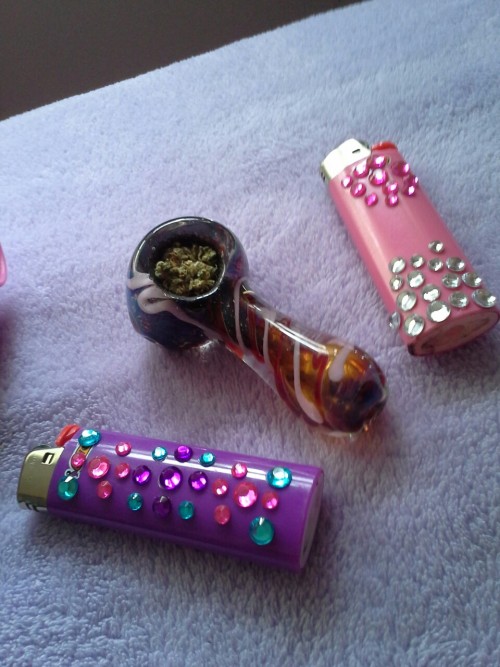 princesssquibby:  Bedazzled. 