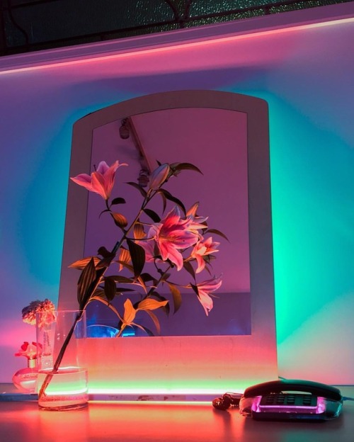 sleazeburger:Basking in the glow of lush tableaux afore the fire &amp; fury of a not-so-distant 