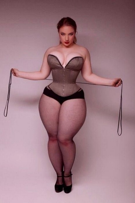 sexy-in-corset:  Corset