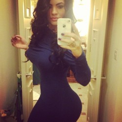 lovelyxxxlatinas:  Hottest Big Booty Pics