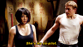 charles-hansen:favorite movie meme » four relationships [¾]↳ raleigh becket & mako mori