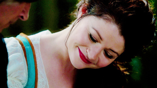 misstunnies: Belle (Once Upon A Time)