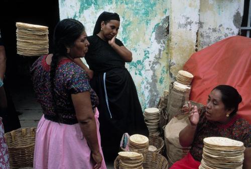 5centsapound:  David Alan Harvey:  Oaxaca, Mexico (1992) At one time a mesoamerican center whose cultures rivaled those of the better known Maya and Aztec, Oaxaca is now among Mexico’s poorest states. The Zapotec, one of the largest and most powerful