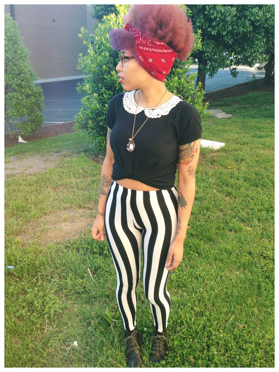 blackgirlsrpretty2:  SPOTLIGHT: http://afrogrrrlxvx.tumblr.com/ 