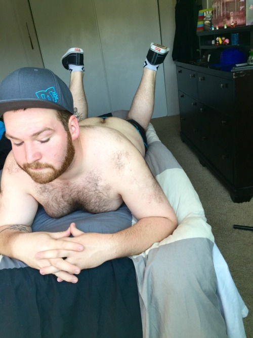 mrjohnman:  New hat. New shoes. New underwear. Going hiking. Fucking stoked.