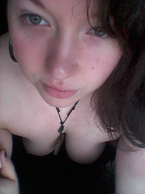 acidkittiegoddess:  mechansfw:  acidkittiegoddess:  Early morning light view, pussy, tits, lips and thighs♥♥♥  Damn. Asking to be fucked and cummed on  Unf yes indeed. Lol I forgot I was holding my vape flight box in these pictures ;)  Sexy. Mmm