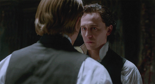 Crimson Peak (2015)