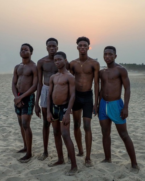 Beach Photography Poses for Men