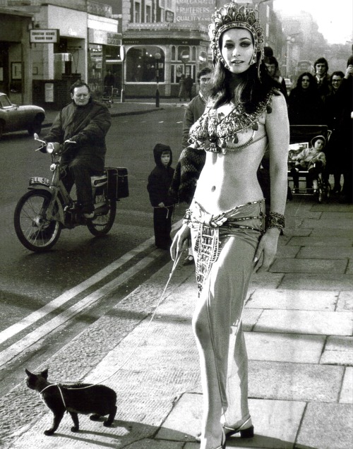 bloodbeastterror:Valerie Leon.