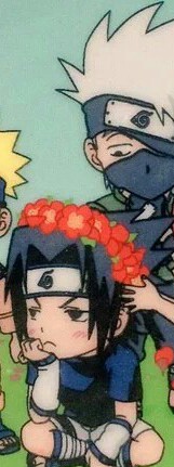 uchihasasukerules:  Sasuke blushed by Sakura ❤ || Plate of “Naruto 2006” -