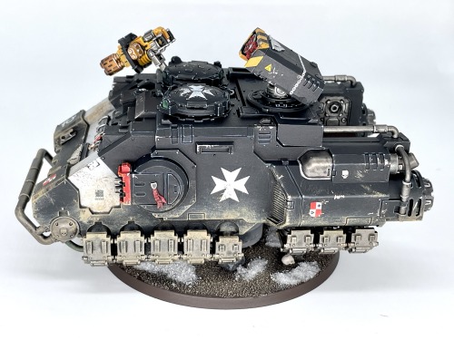 Impulsor for my Black Templars! Actually not too tough to paint, and I’m pretty happy with the resul