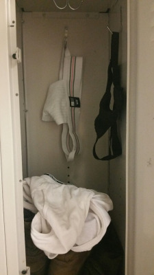 lockerroomlust:  Meet guys for real sex tonight: