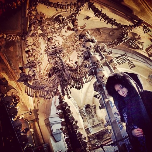 My happy place. #praha #kutnahora #prague #skull #skulls #death #black #lizzlopez #engaged