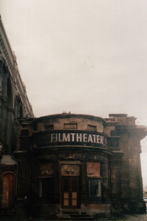 last-picture-show: Gaby Wollschläger, Vintage Filmtheater at the Central Station,