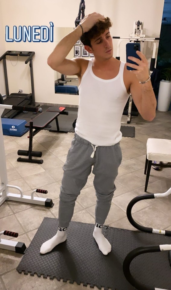 Thebro180196: