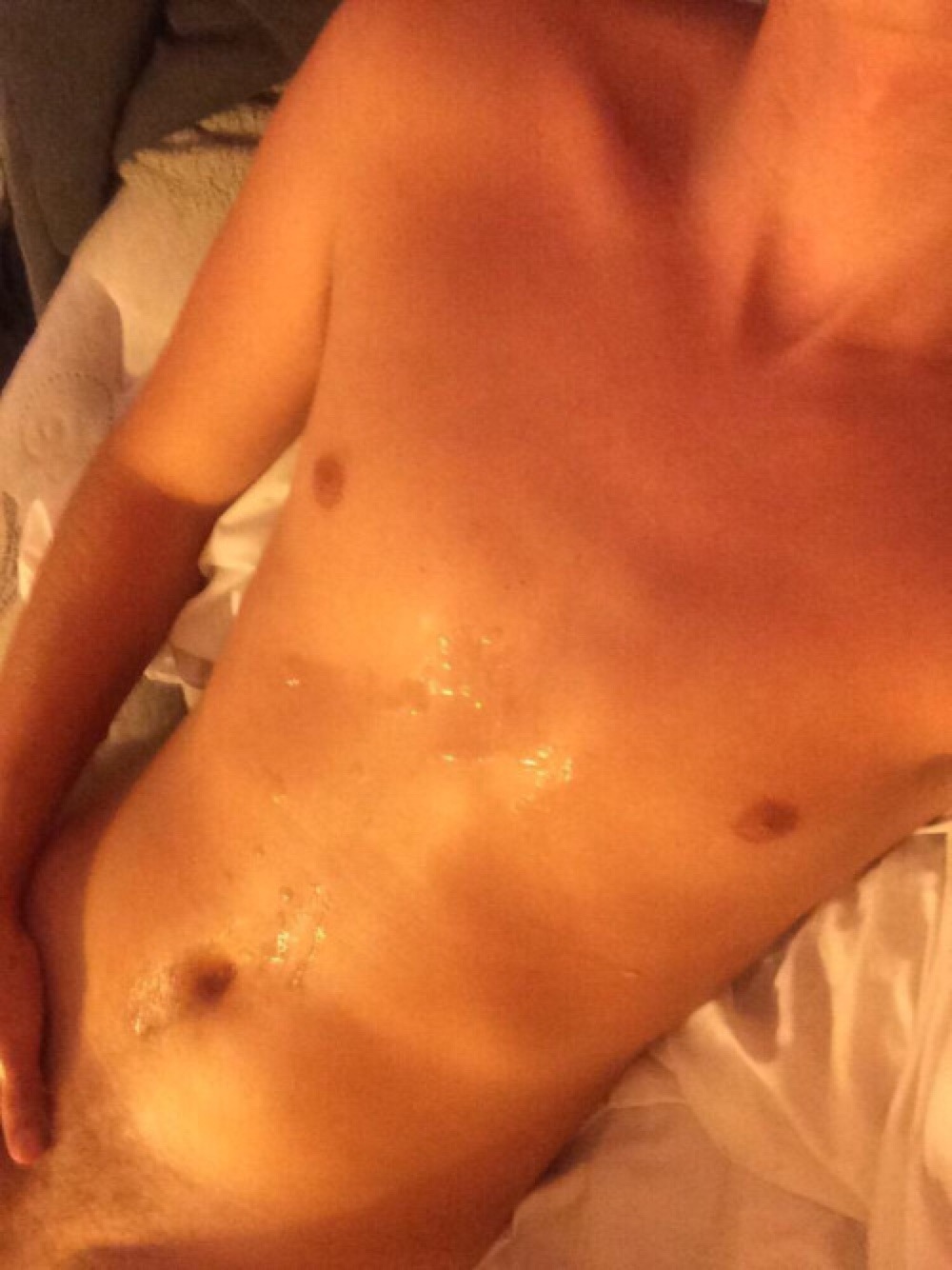 vogvechild:  straightexposednudes:  I know his Twitter  What is it? I used to follow