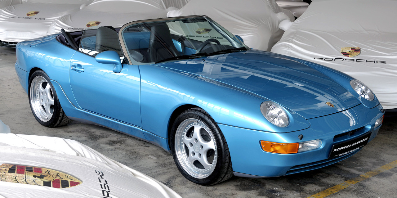 carsthatnevermadeitetc:  Porsche 968 Roadster, 1991. A prototype roadster version