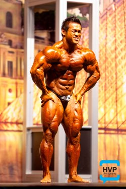 the-swole-strip:  hidetada yamagishi http://the-swole-strip.tumblr.com/