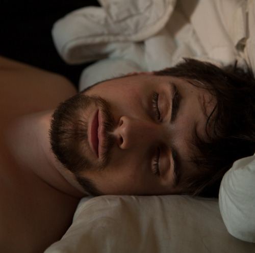 Z-z-z Hot Sleeping Guys z-z-Z Your sumbissions on i_love_sleeping_guys(at)yahoo.com