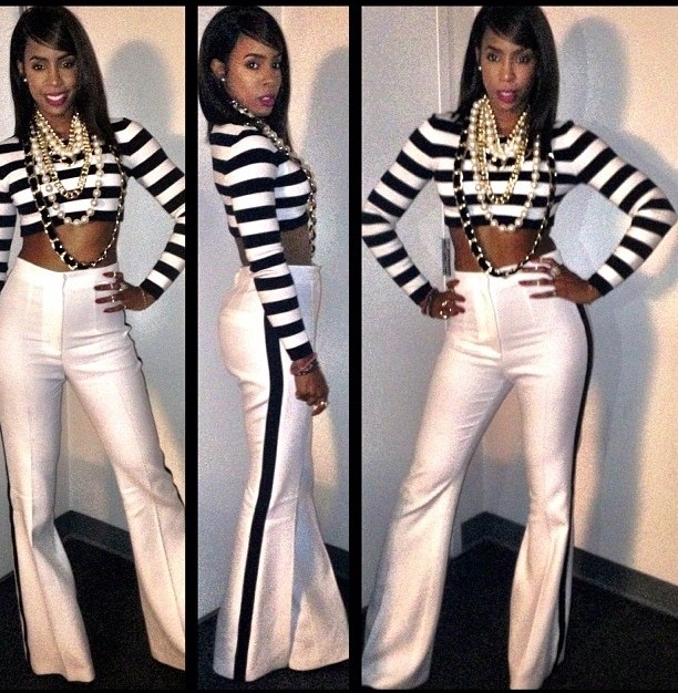 writeyourheartscontent:  I don’t know why people are always comparing her to Beyoncè.