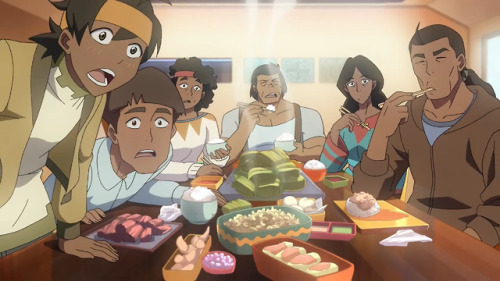 A-ha! Finally got to see Hunk’s family! They look… nice. Rather traditional, that’s cool.Also this k