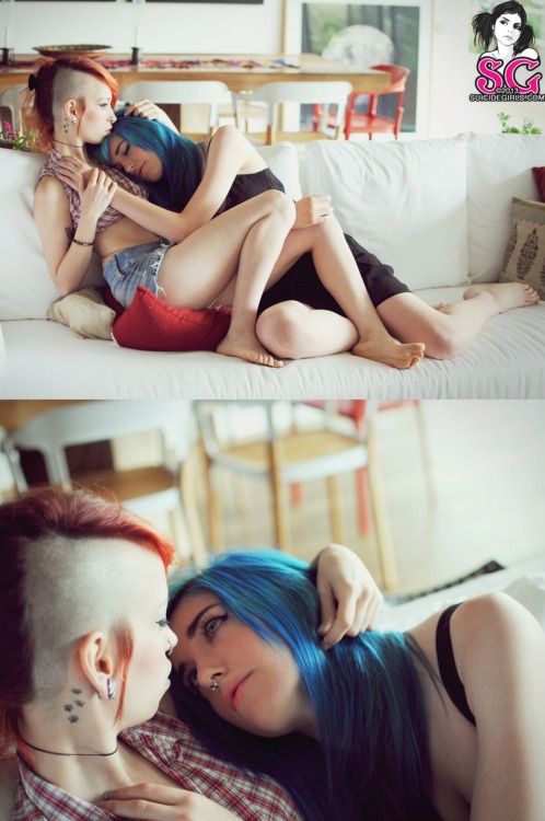 Porn photo  Euforia & Ramonne & Yuxi Suicide