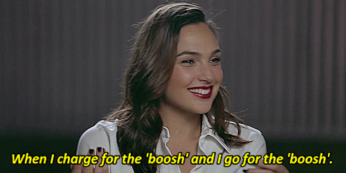 missmysteriousm:“Favorite Wonder Woman combat fight move?”