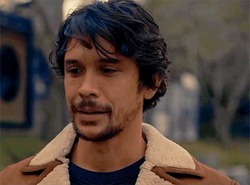 Douleur commune. // Elio E1d33eadab8fdb2bce0ceedcb52559e3479ed0b5