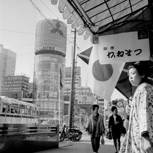 s-h-o-w-a:General view of Ginza District on December 17, 1964 in Tokyo, Japan