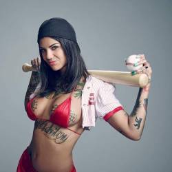 50shades-of-ink:  Bonnie Rotten