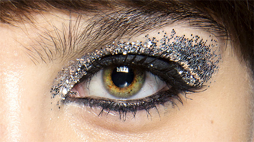 abigaildonaldson:Glitter makeup by Lucia Pica at House of Holland Spring/Summer 2015