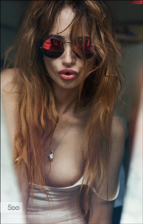 violetlahaie:  «Lolita ©2015» by Andrew_Lucas. Found in: http://ift.tt/1CO3uw3