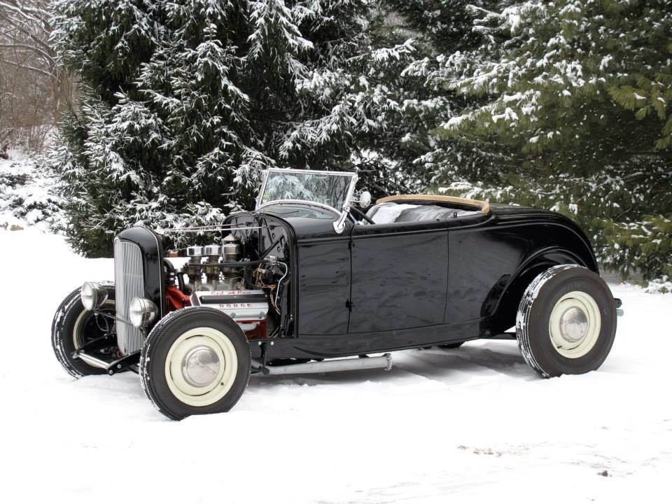 brainfreezzze:  hotrodzandpinups:  Winter wonder rods  Love seeing pictures of hotrods