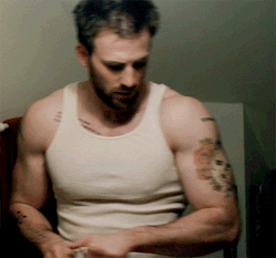 Oh. my. god. those muscles.