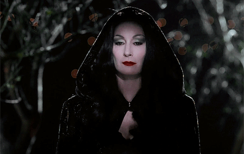 chrishemsworht: Anjelica Huston as ‘Morticia Addams’ in ‘The Addams Fami