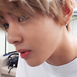 taetaes:this look