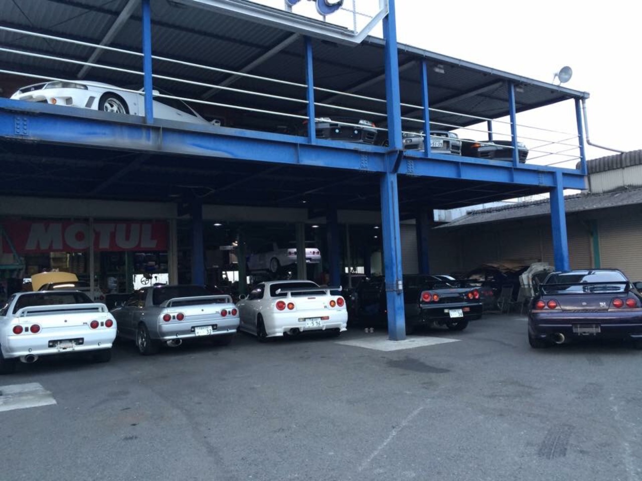 definemotorsports:  Hello and welcome to my garage tbh what can I do 4 u