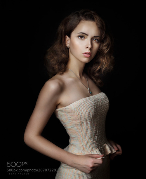 theframelines:Valeria by SeanArcher