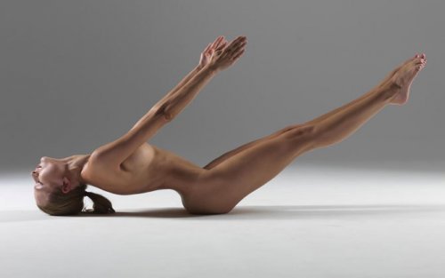 girlsdoingyoga:  .  Nude Yoga reaches beyond ethereal mental and physical limits