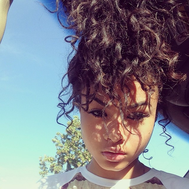 fashionistaswonderland:  Instagram: _itsindiallove 