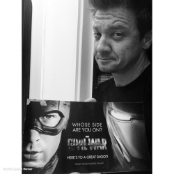 superherofeed:  Jeremy Renner Has Posted CAPTAIN AMERICA: CIVIL WAR Promo Image Via bit.ly/1Iy3AqJ