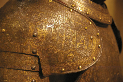 mysticjones:Detail of field armour from a garniture by THoog on Flickr.Italy (Milan: Pompeo dela Ces