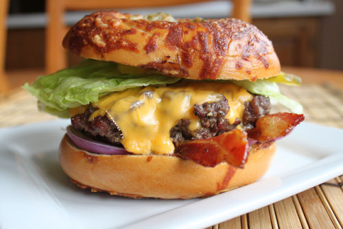 Asiago Jalapeño Bagel Burger