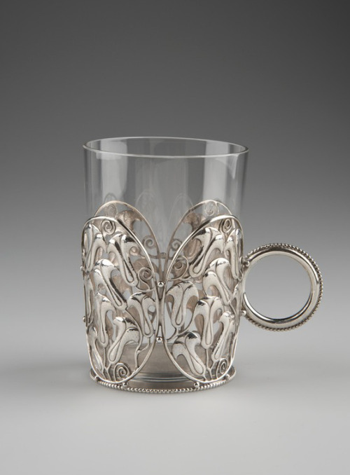 Carl Otto Czeschka, Tea glass, 1910. Silver. Made for Wiener Werkstätte. MAK Wien, via Europeana