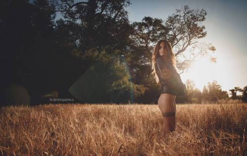 Continuando con el especial de atardeceres #sunset #foto #sesion #boudoir #nature #book #girl #beaut