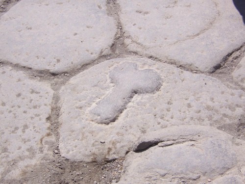 museum-of-artifacts:A road sign pointing the way to a brothel in Pompeii, 79 AD*carves a dick and ba