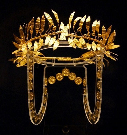Ancient leaf wreaths1. Ancient Macedonian golden leaf wreath2/3. Blossoming myrtle wreath, 350-300 B
