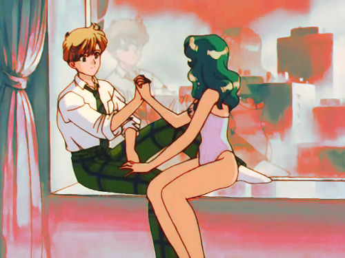 moonprincessusagi:Haruka and Michiru in ‘Death of Uranus and Neptune? Talismans Appear’