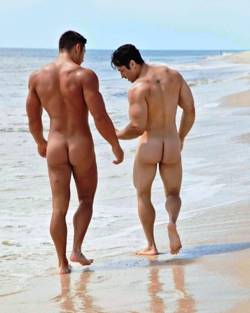 Porn photo doyoulovemymen:  Asses to asses, dick to